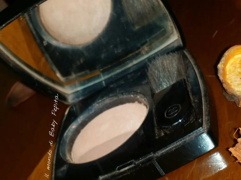 Immagine dall'articolo «Chanel - FARD IN POLVERE - blush - 15 ORCHID ROSE»