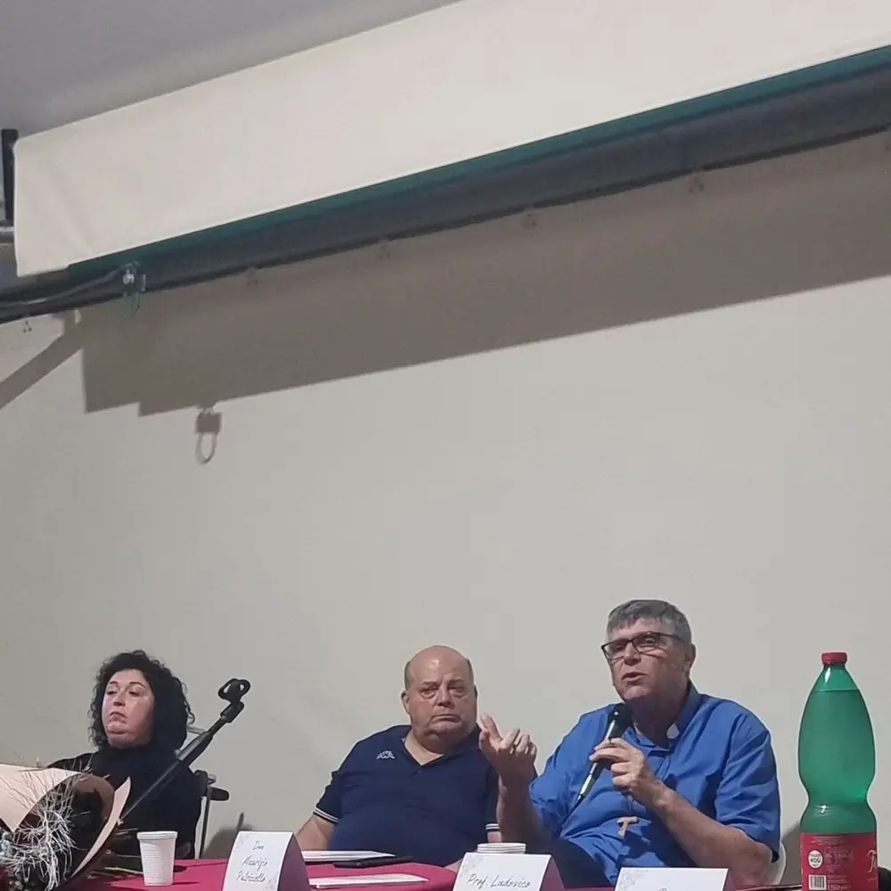 Immagine dall'articolo «Là dove bruciano i roghi, prega il cuore di Don Maurizio.»