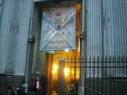 tradizione chiesa fuori quarantena